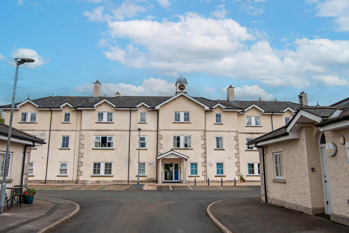 1 Bedroom Flat For Sale In Lound Place, Kendal, LA9