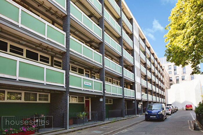 1 Bedroom Flat For Sale In Mistral, London, SE5