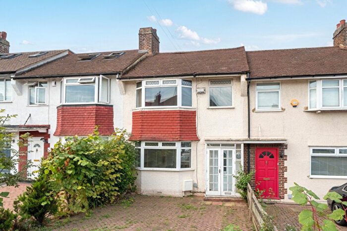 3 Bedroom Terraced House For Sale In Bramdean Crescent, Lee, London, SE12