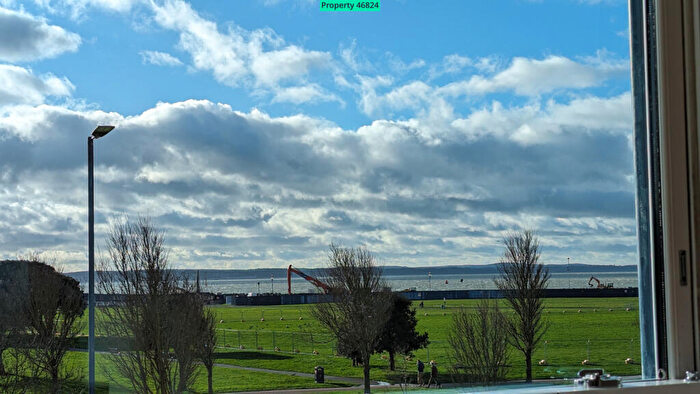 2 Bedroom Apartment To Rent In Clarence Parade, Southsea, PO5