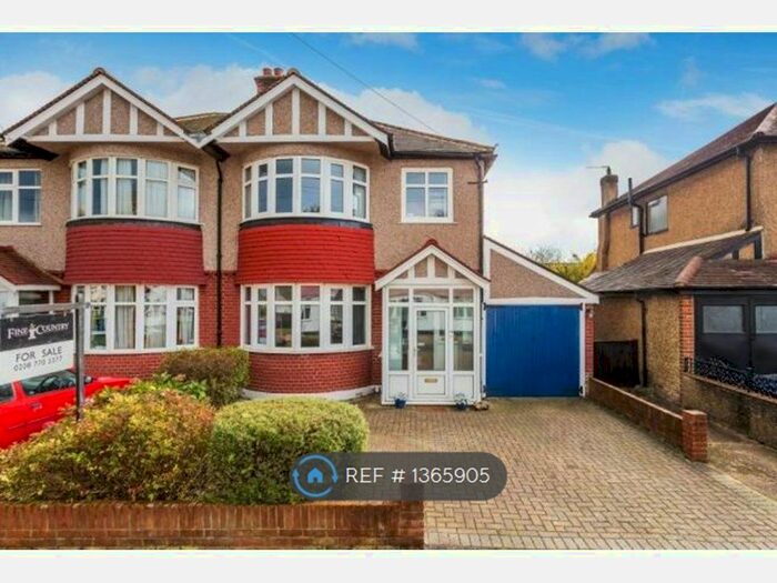 3 Bedroom Semi-Detached House To Rent In Priory Crescent, Cheam, Sutton, SM3