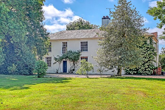 5 Bedroom Detached House For Sale In Old Church Road, East Hanningfield, CM3