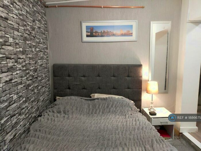 1 Bedroom Flat To Rent In Stoke On Trent, Stoke On Trent, ST6