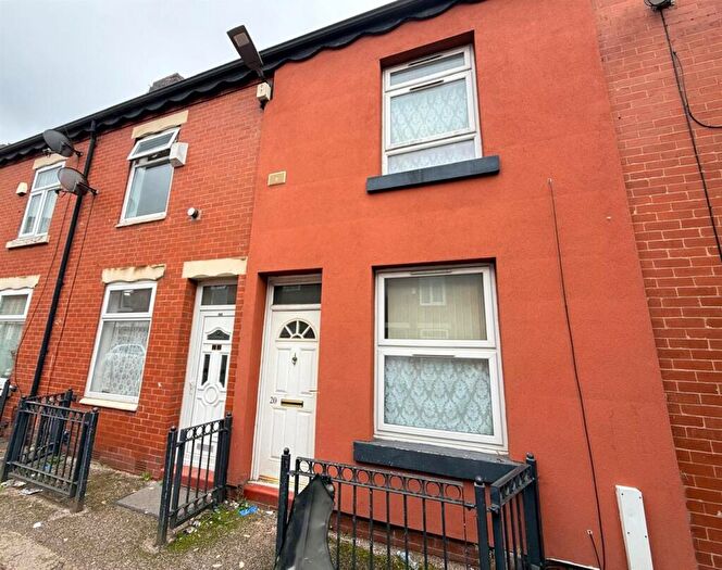 2 Bedroom Terraced House For Sale In Sherrington Street, Manchester, M12