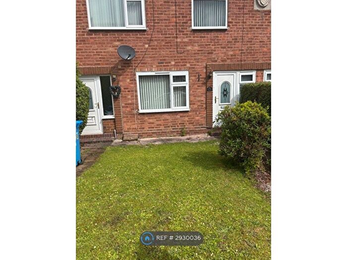3 Bedroom Terraced House To Rent In Cherry Tree Lane, Wolverhampton, WV8