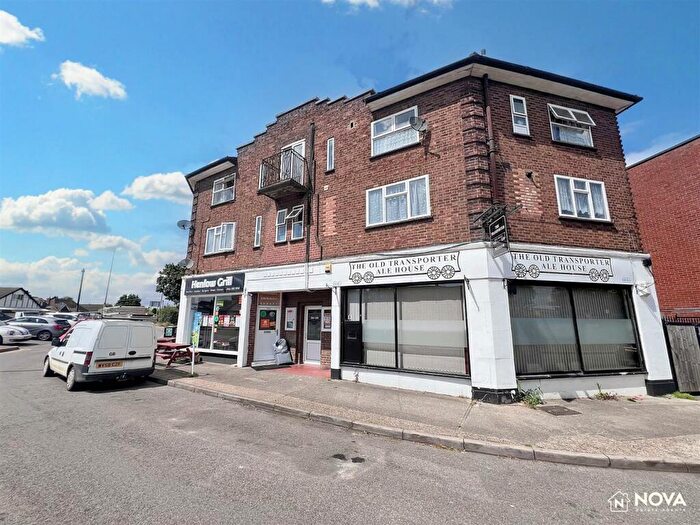 2 Bedroom Apartment To Rent In Beds Flat, Henlow Camp, Henlow, SG16