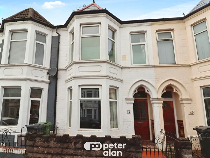 3 Bedroom Terraced House For Sale In Dogfield Street, Cardiff, CF24