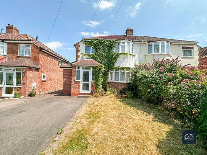 3 Bedroom Semi-Detached House For Sale In Lindrosa Road, Streetly, Sutton Coldfield, B74