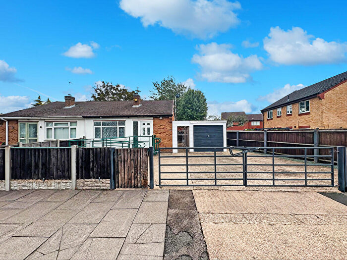 2 Bedroom Semi-Detached Bungalow For Sale In Rydal Avenue, Long Eaton, Nottingham, NG10