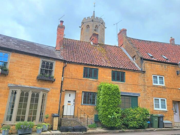 3 Bedroom Cottage To Rent In St. James Street, South Petherton, TA13