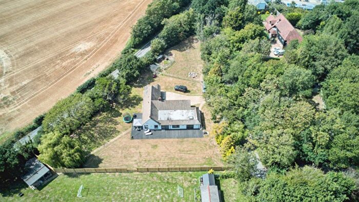 5 Bedroom Detached Bungalow For Sale In Glynleigh Road, Hankham, Pevensey, BN24