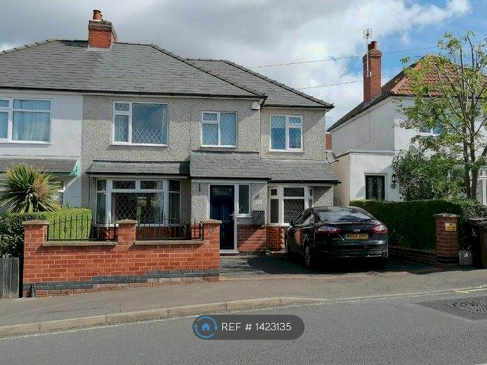 4 Bedroom Semi-Detached House To Rent In Albert Road, Derby, DE21