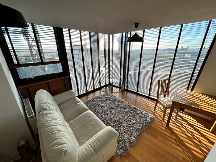 1 Bedroom Flat To Rent In Islington Wharf Block B, Great Ancoats Street, Manchester, M4