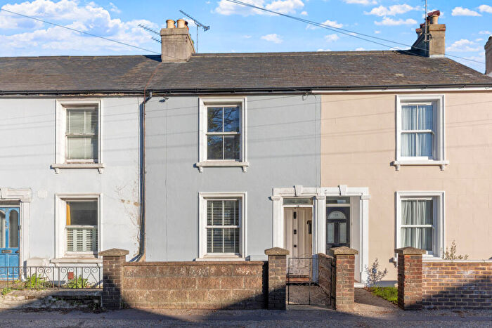 2 Bedroom Terraced House For Sale In Bognor Road, Chichester, PO19