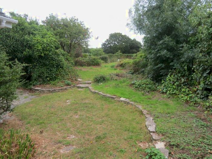 5 Bedroom House To Rent In Bedroom Detached House In Ensbury Park, BH10