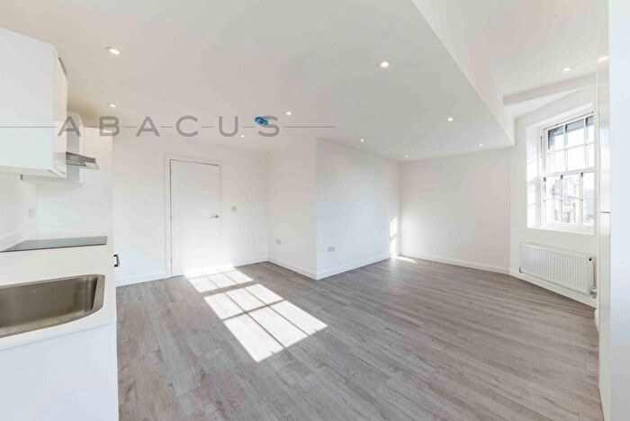 2 Bedroom Terraced House To Rent In Shenley Road, Borehamwood, WD6