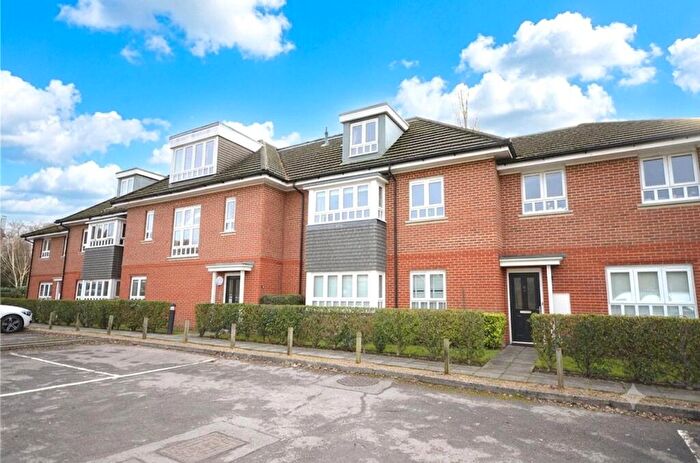 2 Bedroom Apartment For Sale In Doveton House, Beaumaris Parade, Frimley, GU16