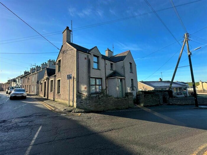 3 Bedroom Semi-Detached House For Sale In Ty Garn, London Road, Bodedern, Holyhead, Gwynedd, LL65