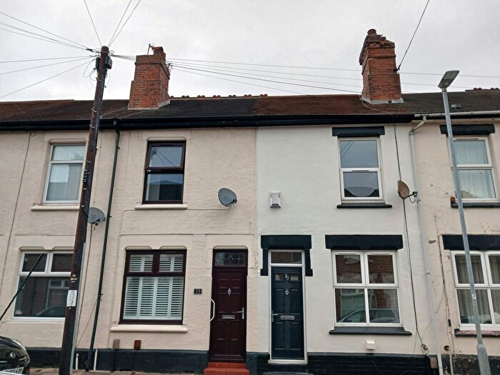 Terraced House To Rent In Alberta Street, Stoke-On-Trent, ST3