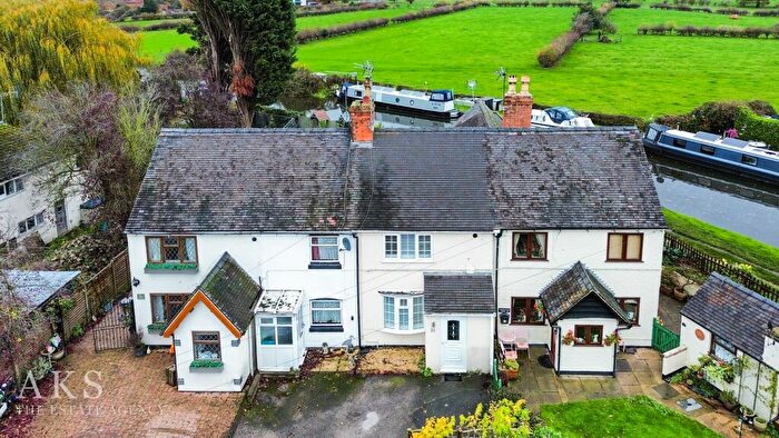 2 Bedroom Terraced House For Sale In Canal Bridge, Willington, DE65