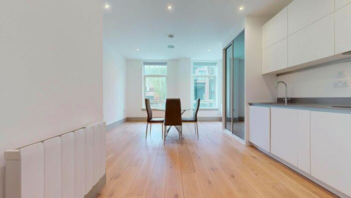 Studio To Rent In Lawrence Road, N15