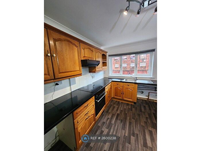 3 Bedroom Maisonette To Rent In Manse Street, Coatbridge, ML5
