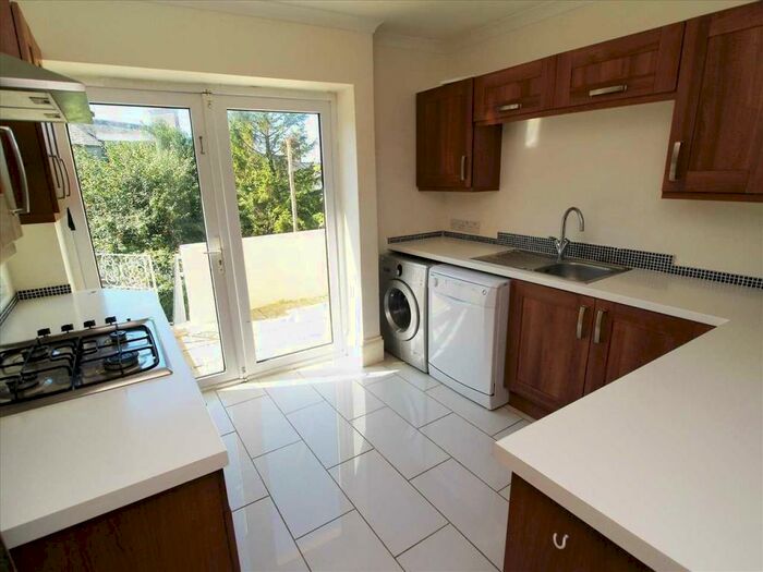 2 Bedroom Apartment To Rent In Allendale Road, Plymouth, PL4