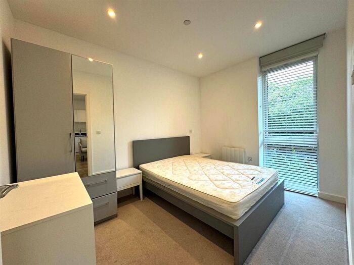 1 Bedroom Flat To Rent In Kings Road, Reading, RG1