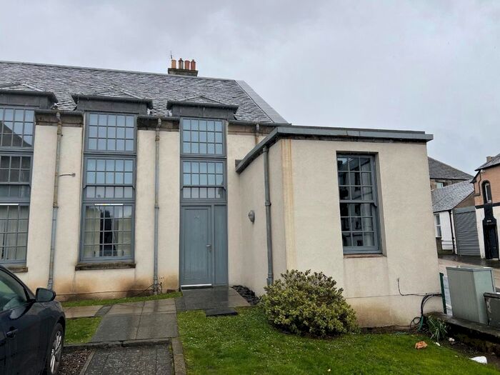 2 Bedroom Flat To Rent In The Barony, Windmill Road, Kirkcaldy, KY1