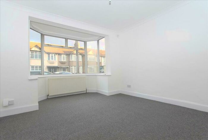 3 Bedroom House To Rent In Kingsmead Avenue, London, N9