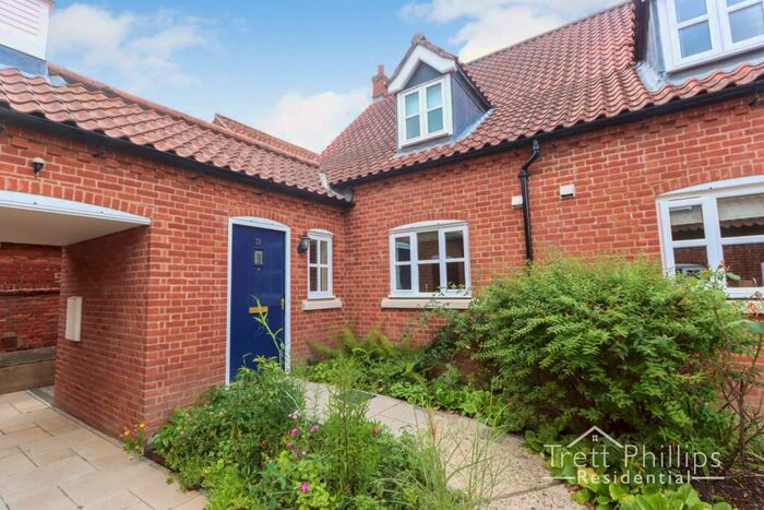 2 Bedroom Semi-Detached House To Rent In Blofields Loke, Aylsham, Norwich, Norfolk, NR11