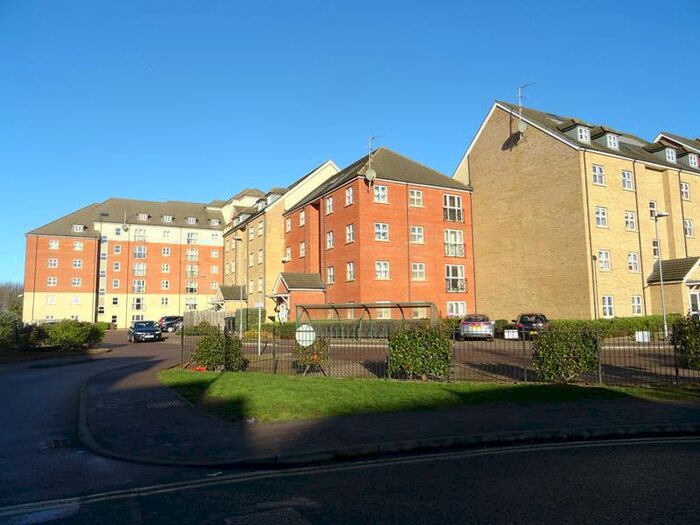 3 Bedroom Apartment To Rent In Wheelwright House, Palgrave Road, MK42