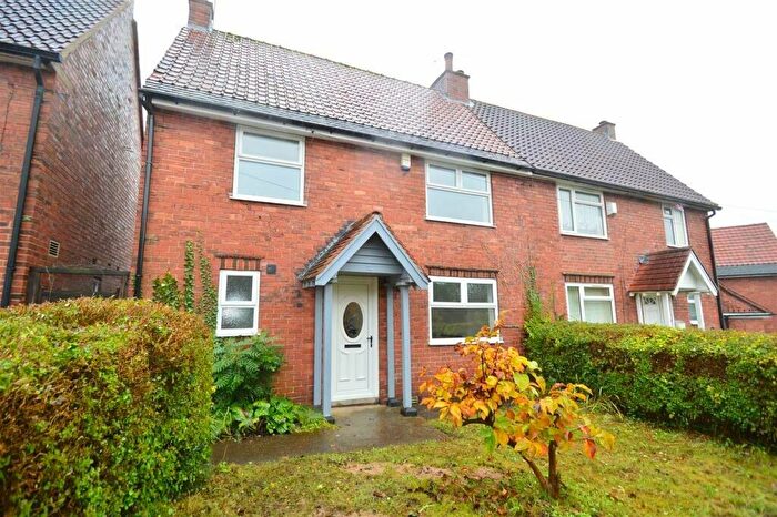 3 Bedroom Semi-Detached House To Rent In Ravensdale Road, Mansfield, Nottinghamshire, NG18