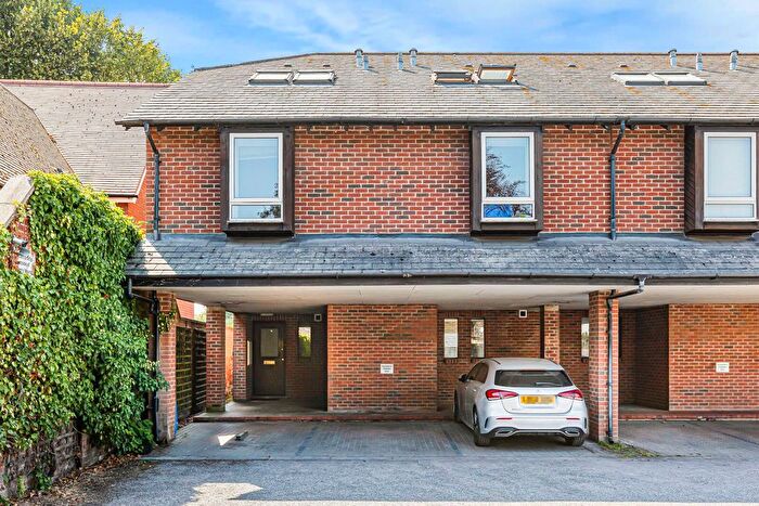 1 Bedroom Maisonette For Sale In Portway Mews, Portway, Wantage, Oxfordshire, OX12