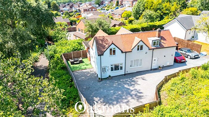2 Bedroom Semi-Detached House For Sale In Foxglove Drive, Redditch, Worcestershire, B97