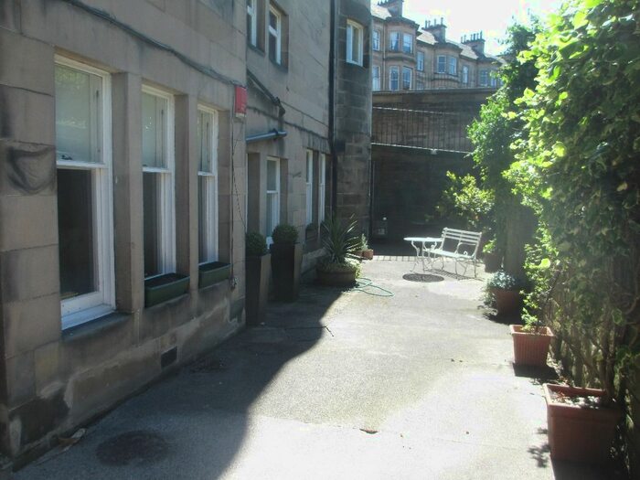 1 Bedroom Flat To Rent In Rothesay Terrace, West End, Edinburgh, EH3