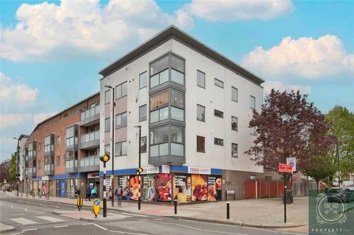 1 Bedroom Apartment To Rent In West Green Road, London, N15