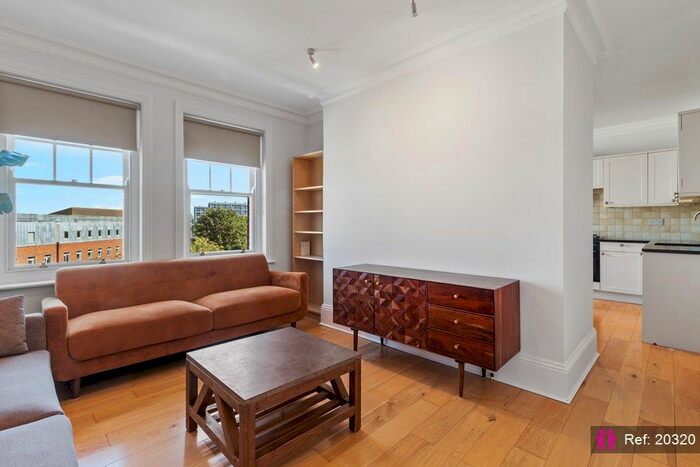 2 Bedroom Flat To Rent In Canterbury Crescent, London, SW9