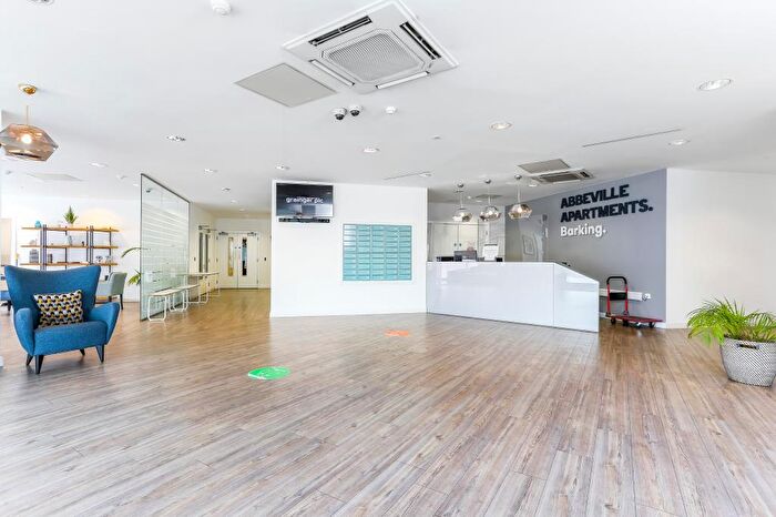 2 Bedroom Apartment To Rent In Abbeville Apartments, Barking Barking, IG11
