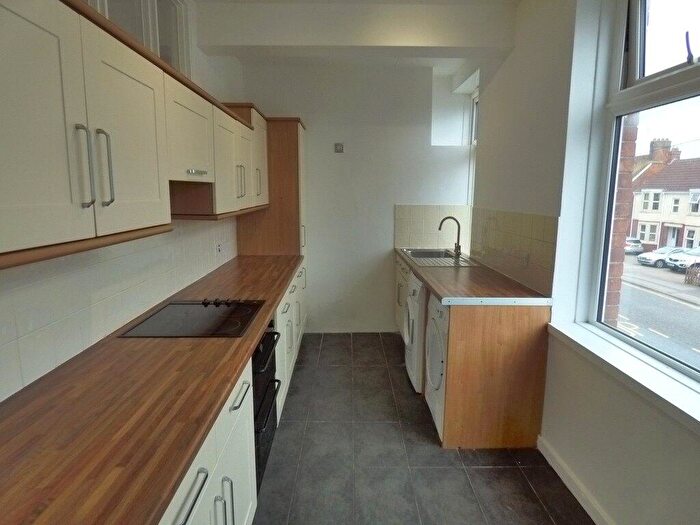 2 Bedroom Apartment To Rent In Orchard Hall, Station Road, BA13