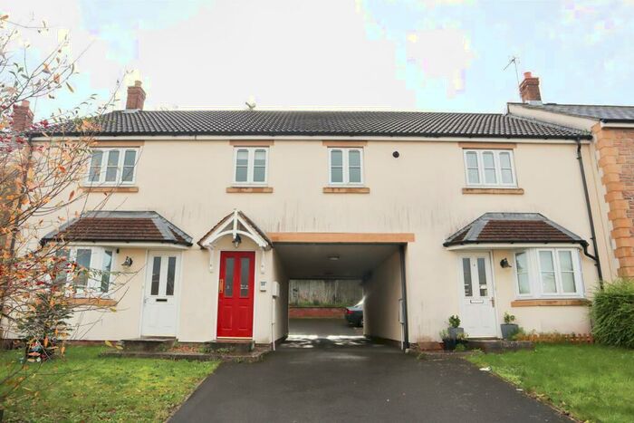 Flat To Rent In North Street, Nailsea, Bristol, BS48