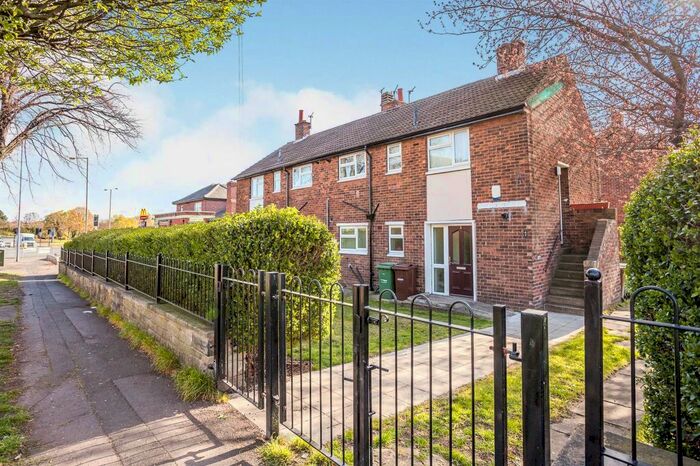 1 Bedroom Flat To Rent In Waterton Grove, Wakefield WF2