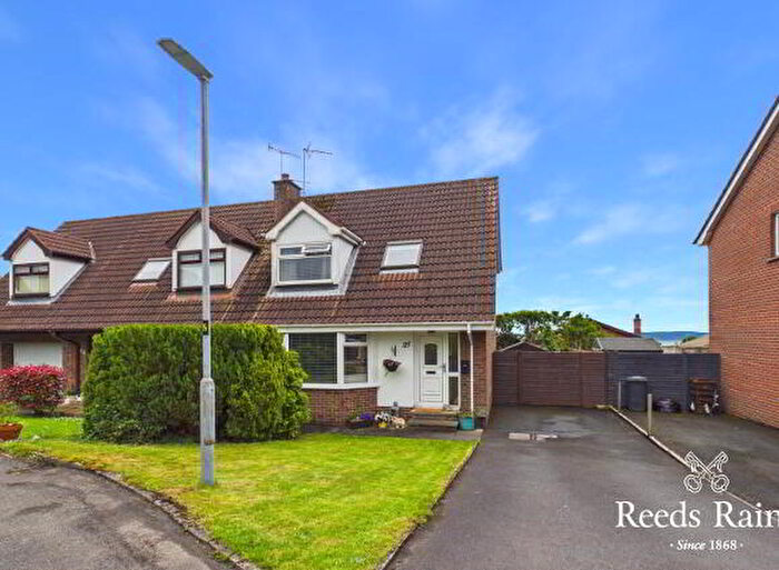 3 Bedroom Semi-Detached House For Sale In Hillview Crescent, Carrickfergus, BT38