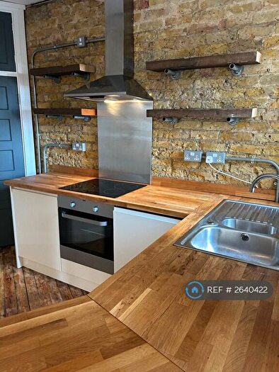 1 Bedroom Flat To Rent In Broadway West, Leigh On Sea, SS9
