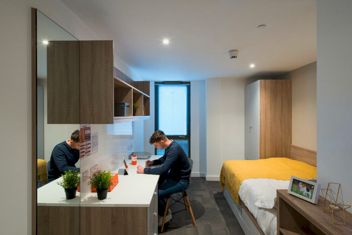 1 Bedroom Flat To Rent In Superior Plus Single Ensuite Marton Street, Lancaster, LA1