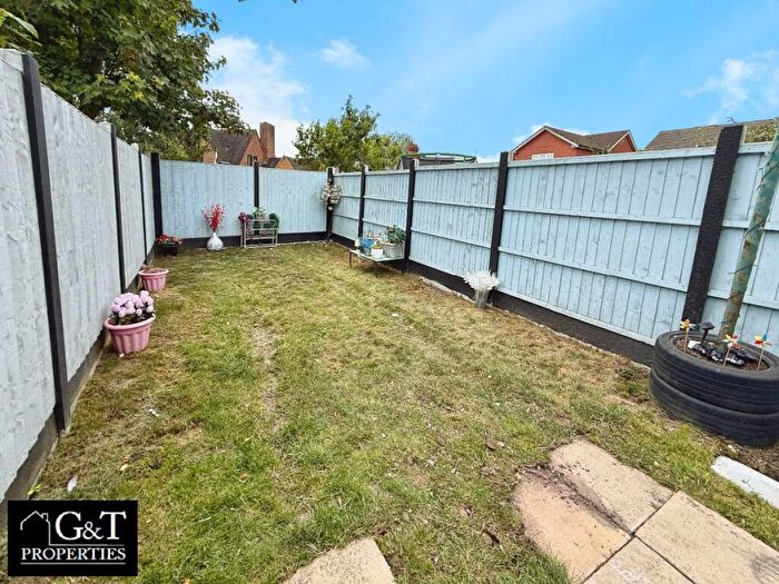 2 Bedroom Terraced House For Sale In High Street, Brockmoor, Brierley Hill, DY5