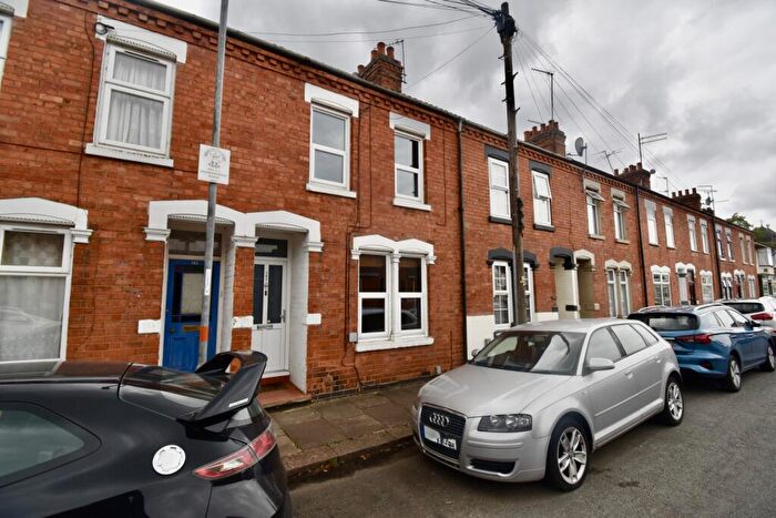 3 Bedroom Terraced House To Rent In Southampton Road, Northampton, NN4