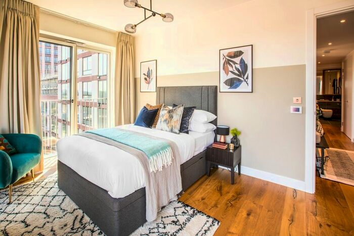 1 Bedroom Flat To Rent In Carpet Street, London, E15