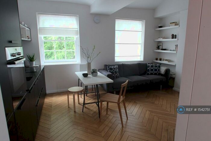1 Bedroom Flat To Rent In Gibson Square, London, N1