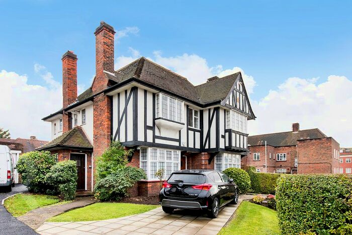 1 Bedroom Flat To Rent In Ossulton Way, Hampstead Garden Suburb, N2